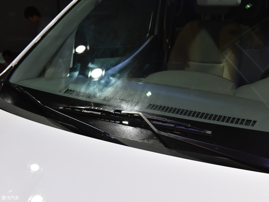 2016���ծaNV200 1.6L CVT������