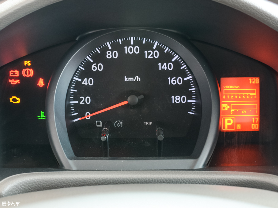 2016���ծaNV200 1.6L CVT������