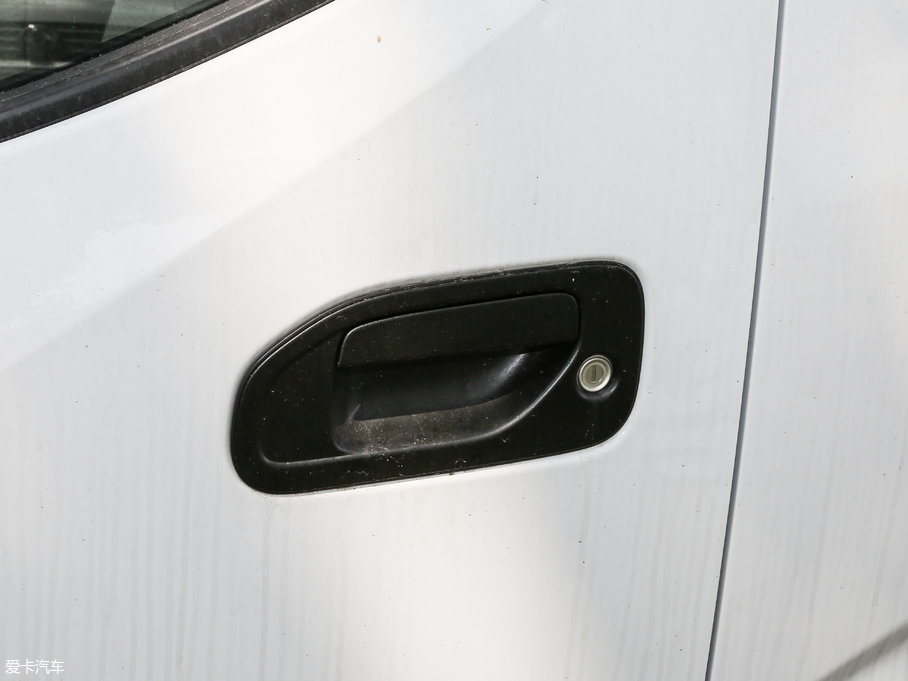 2016���ծa(ch��n)NV200 �Ŀ� 1.6L CVT���A��