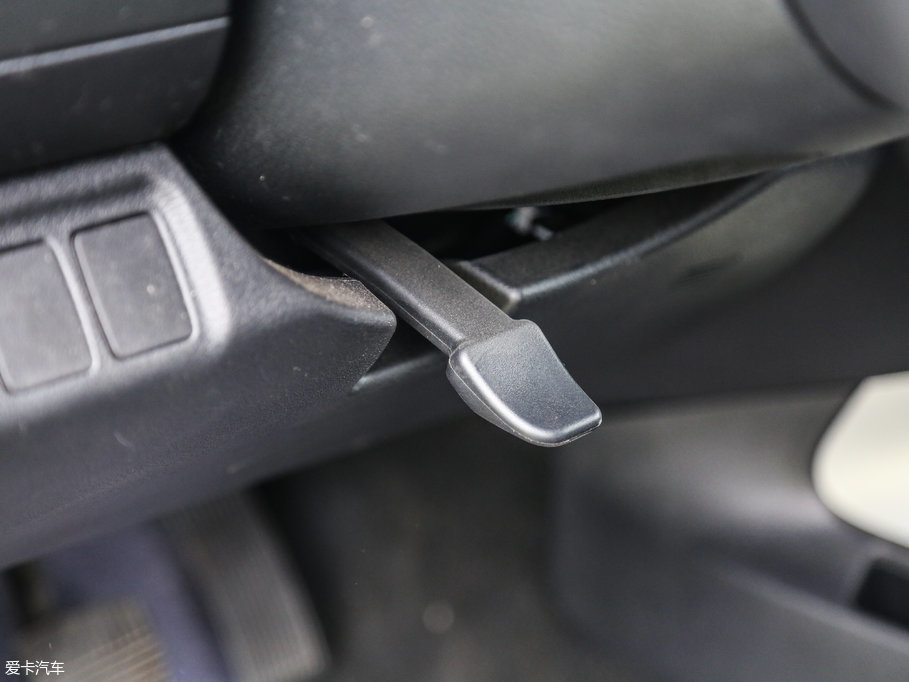 2017{ 2.5L քӃ(q)Ş