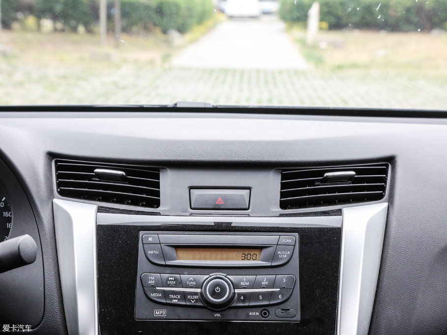 2017{ 2.5L քӃ(q)Ş