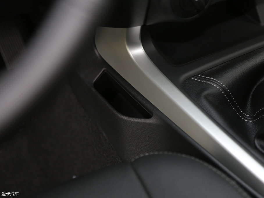 2017{ 2.5L ք(dng)(q)Ş