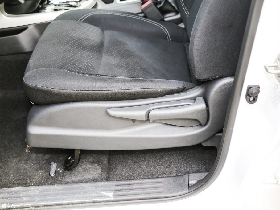 2017{ 2.5L Ԅ(dng)(q)A