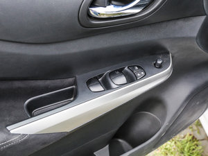 20172.5L Ԅ(q)A {܇ƅ^(q)	