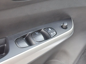 20172.5L Ԅ(dng)(q)A {܇ƅ^(q)	