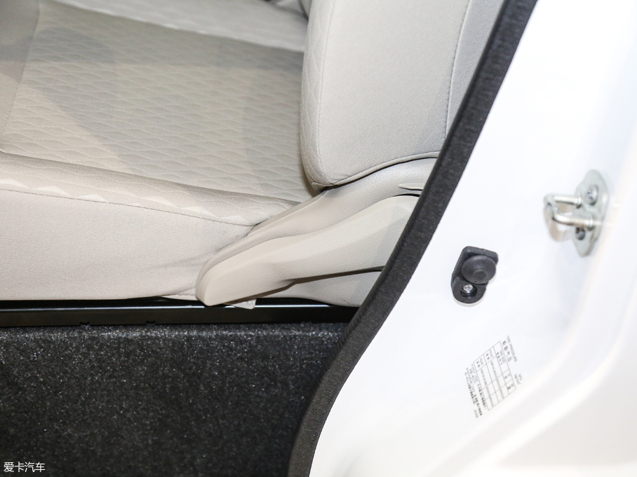 2018ծa(chn)NV200 1.6L CVTA