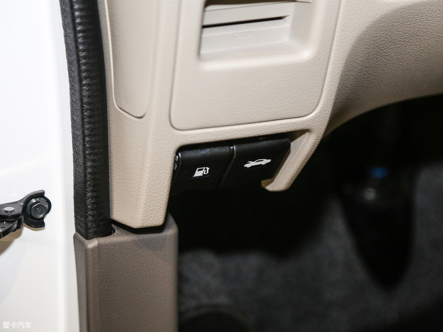 2018ծa(chn)NV200 1.6L CVTA