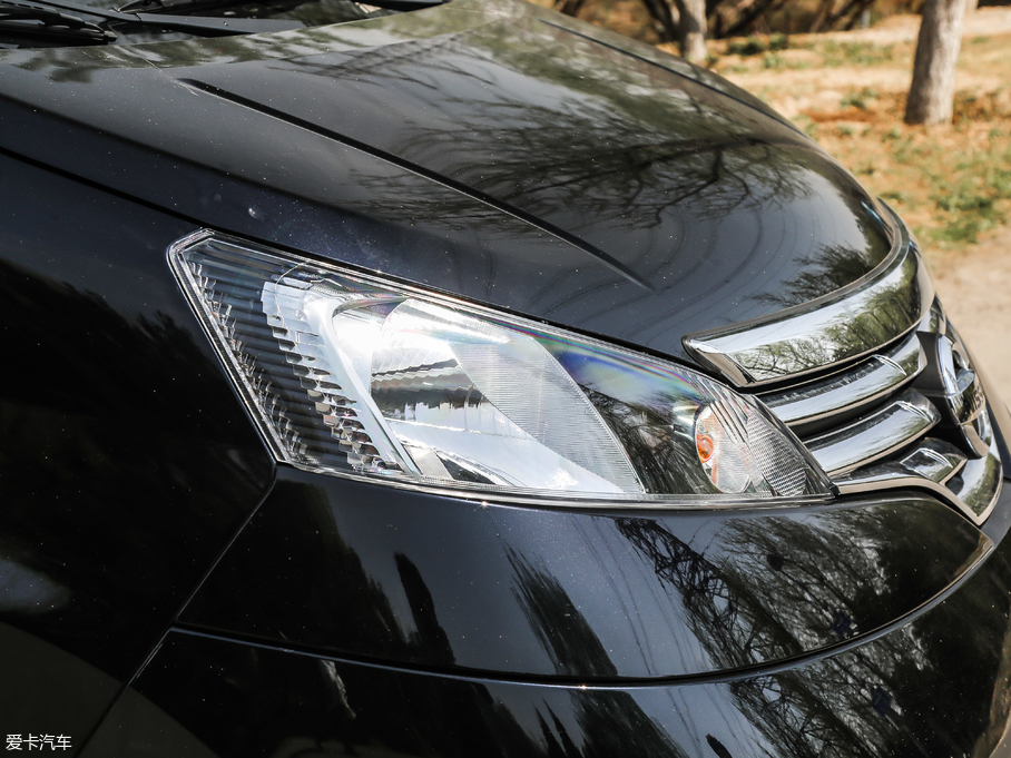 2018ծaNV200 1.6L CVTA