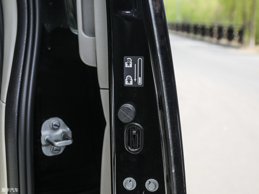 2018ծa(chn)NV200 1.6L CVTA