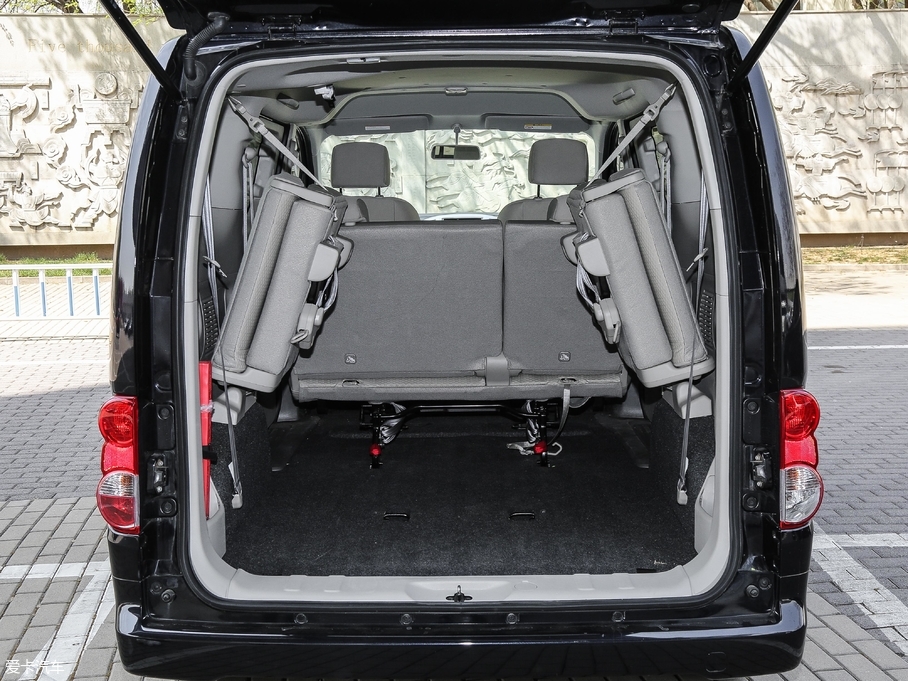 2018ծa(chn)NV200 1.6L CVTA