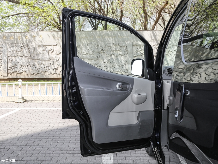 2018ծaNV200 1.6L CVTA