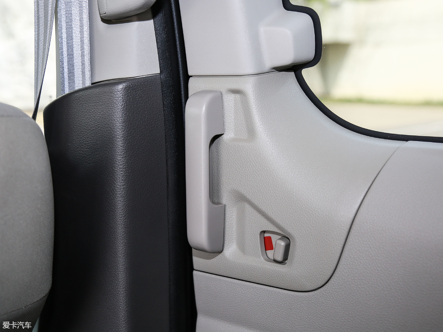 2018ծaNV200 1.6L CVTA