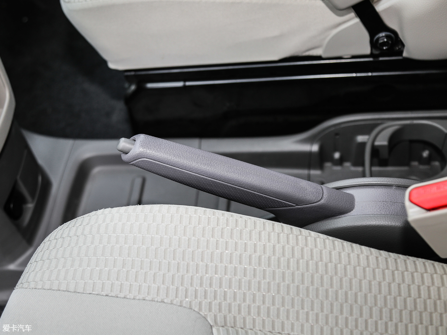 2018ծaNV200 1.6L CVTA