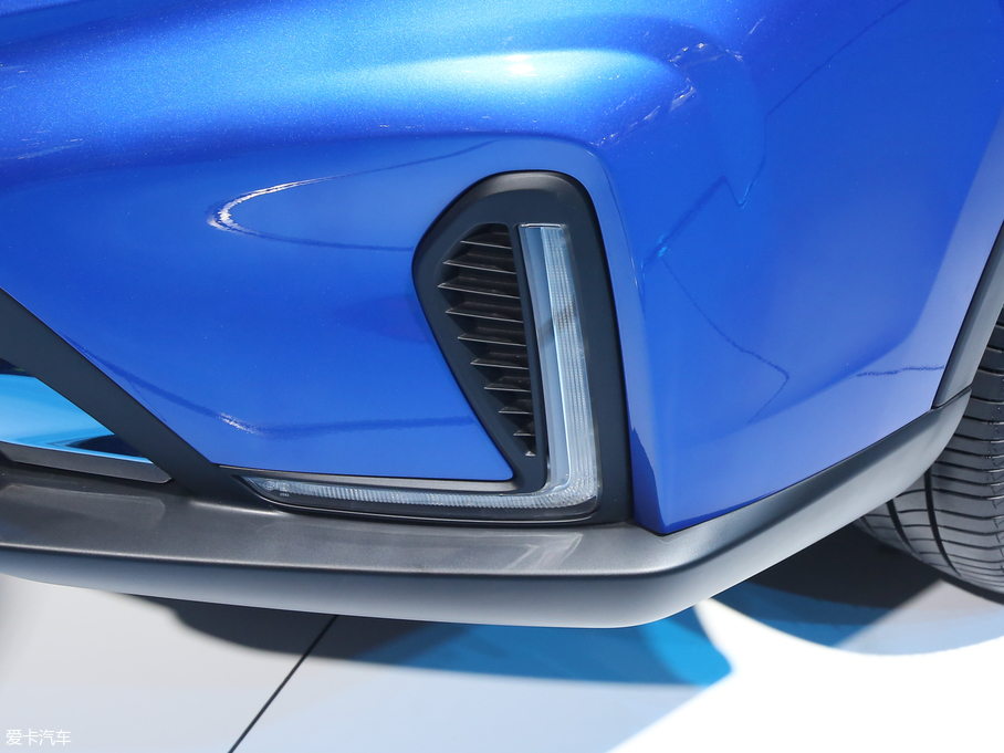 2018��V��ix4 EV ���A��