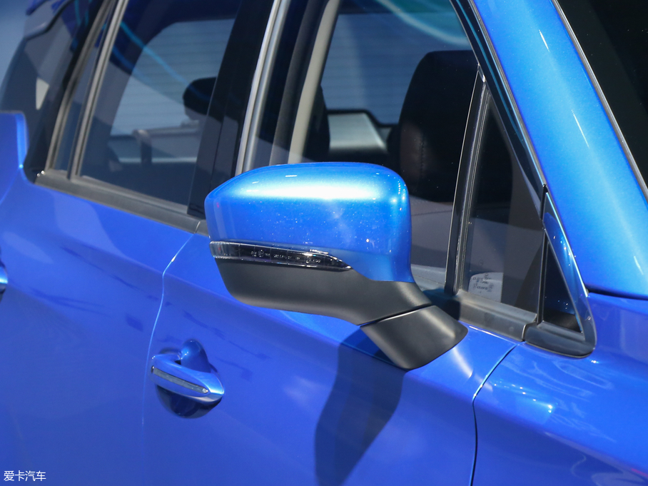 2018��V��ix4 EV ���A��