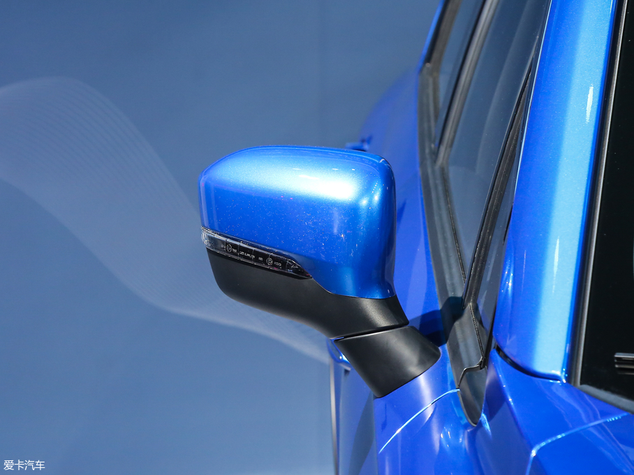 2018��V��ix4 EV ���A��