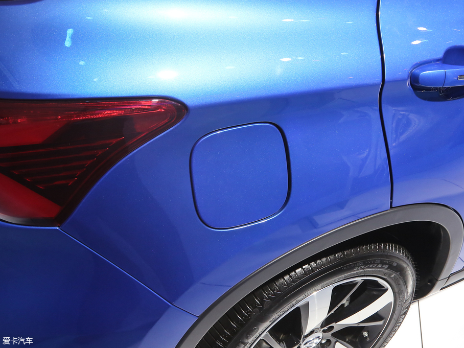 2018��V��ix4 EV ���A��