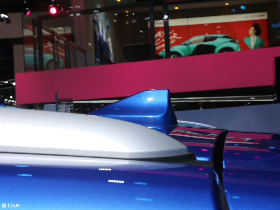 2018��V��ix4 EV ���A��