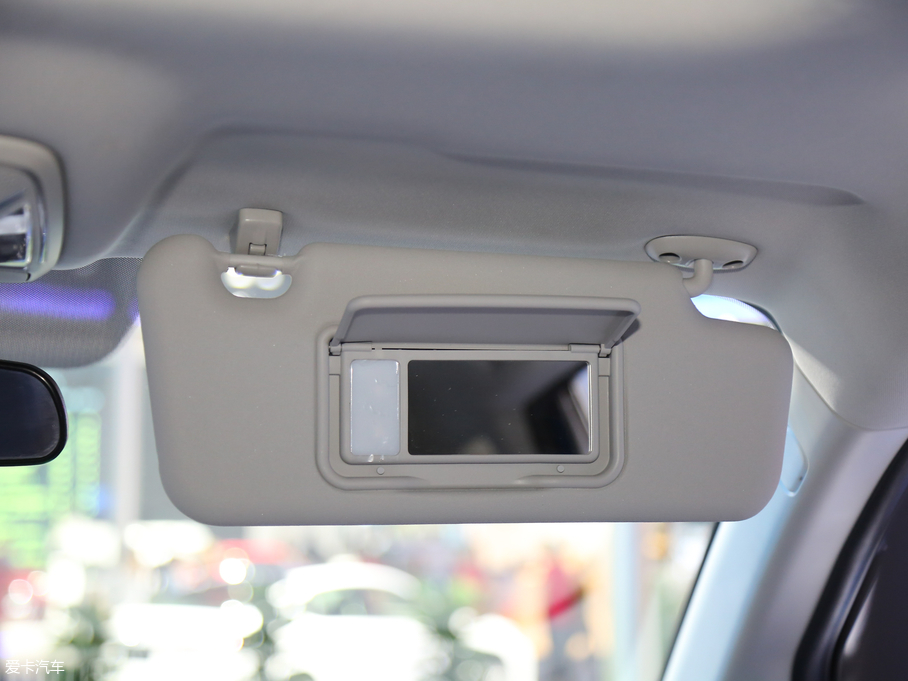 2018��V��ix4 EV ���A��