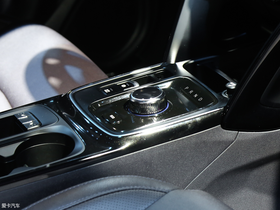 2018��V��ix4 EV ���A��