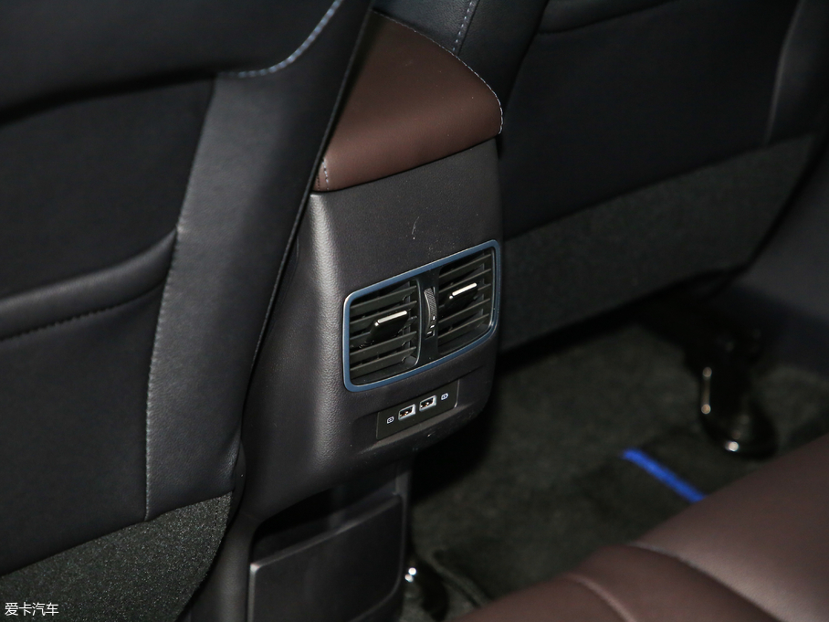 2018��V��ix4 EV �I�Ȱ�