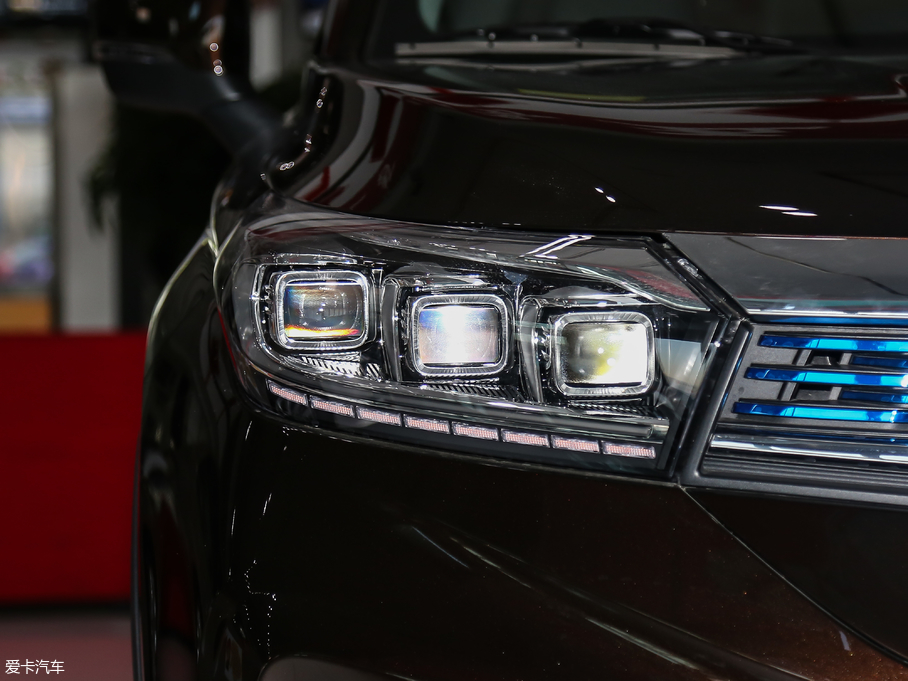 2018��V��ix4 EV ���A��