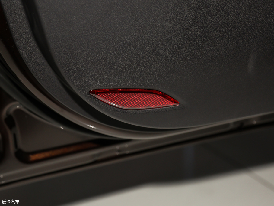 2018��V��ix4 EV ���A��