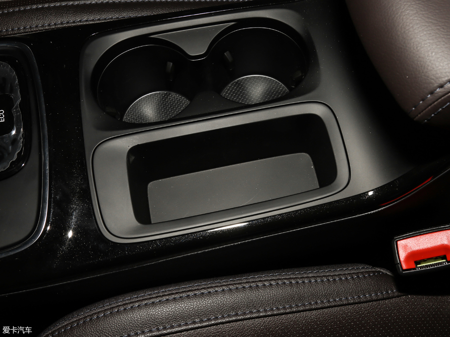 2018��V��ix4 EV ���A��