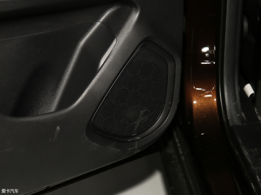 2018��V��ix4 EV ���A��