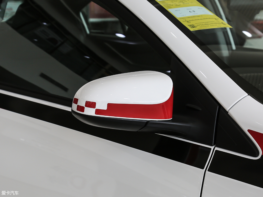 2018��YARiS L ���� 1.5E CVT��܊������