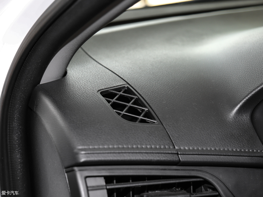 2018YARiS L  1.5E CVT܊