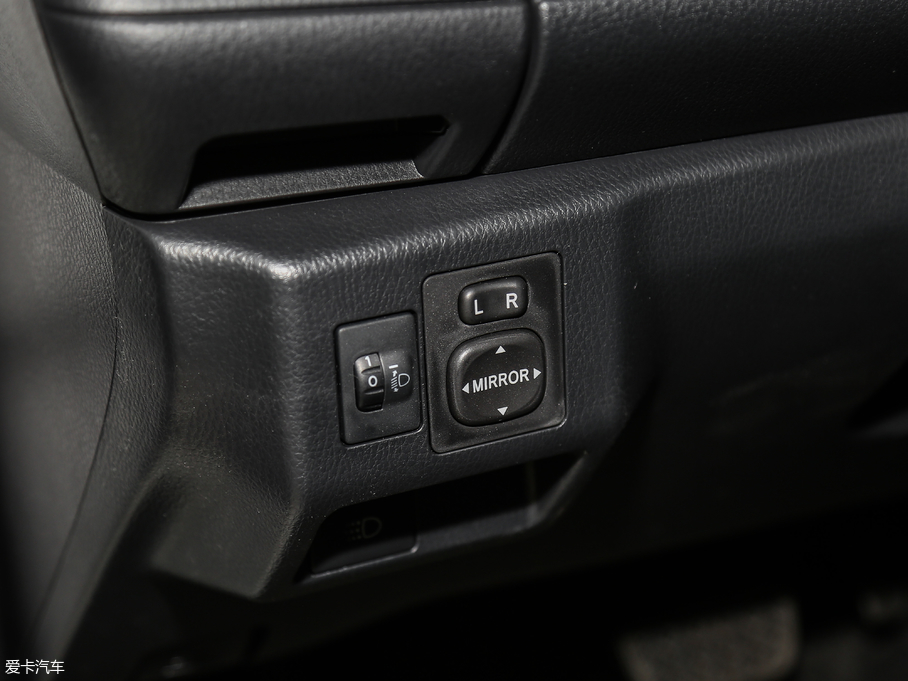 2018YARiS L  1.5E CVT܊