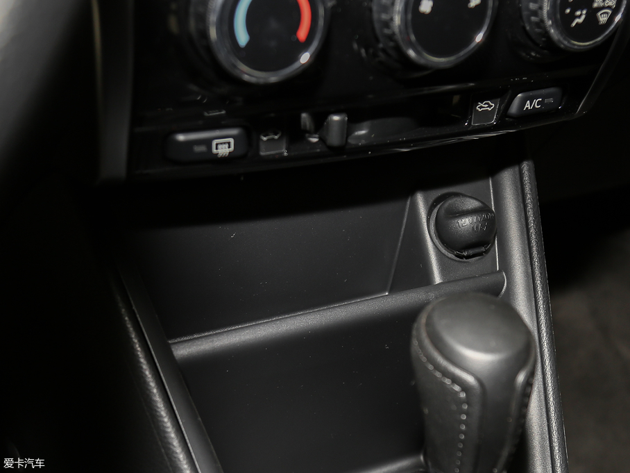 2018YARiS L  1.5E CVT܊