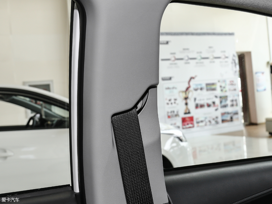 2018YARiS L  1.5E CVT܊