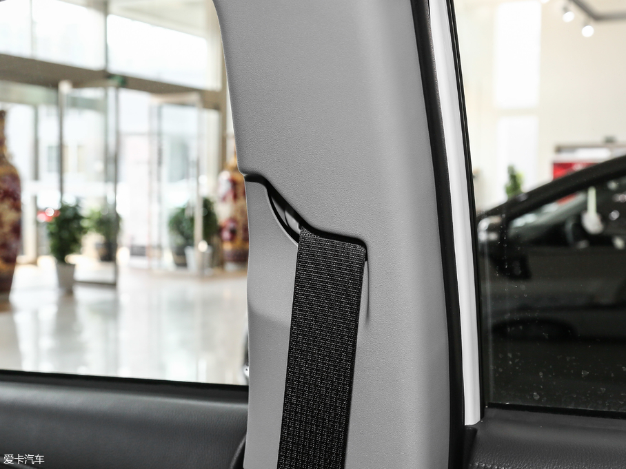 2018YARiS L  1.5E CVT܊