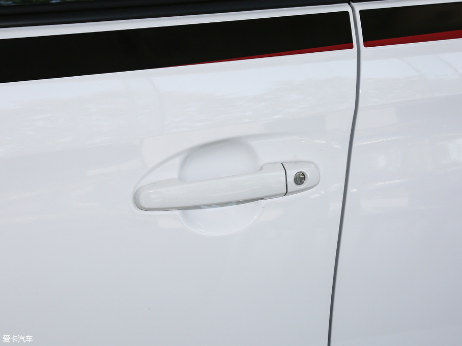 2018YARiS L  1.5E CVT܊