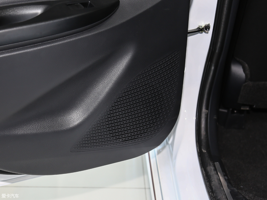 2018YARiS L  1.5E CVT܊