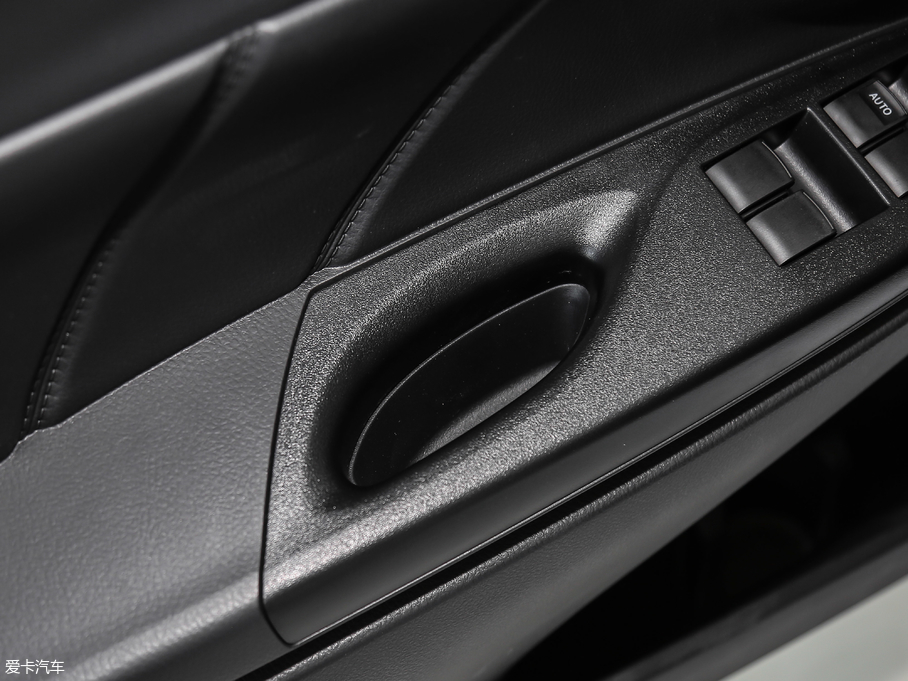 2018YARiS L  1.5E CVT܊