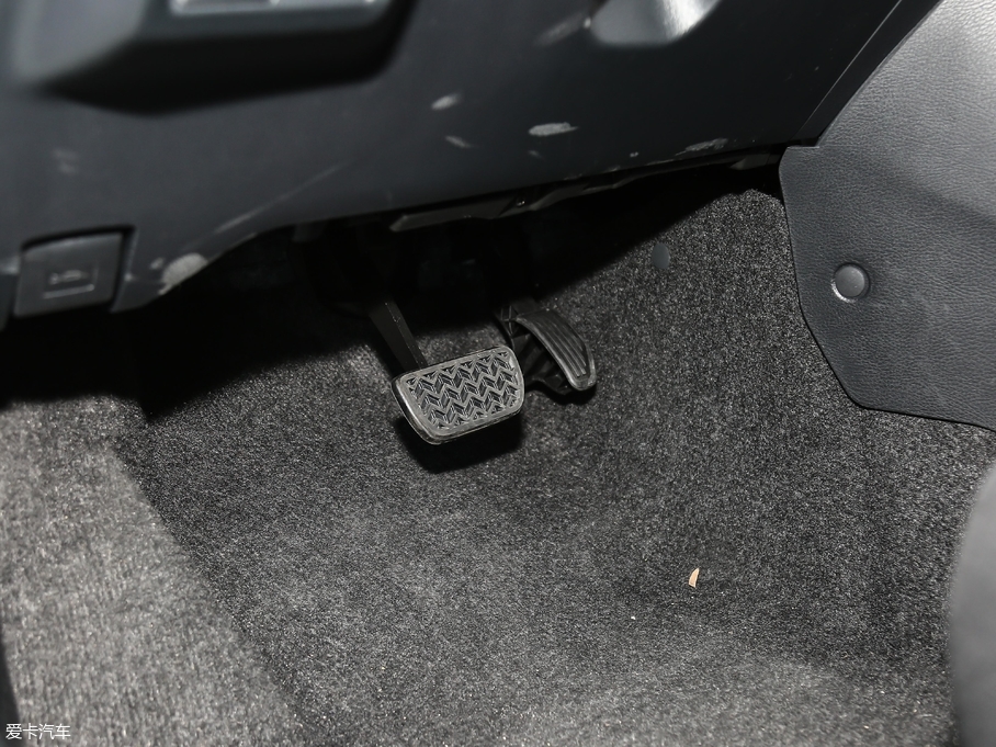 2018YARiS L  1.5E CVT܊