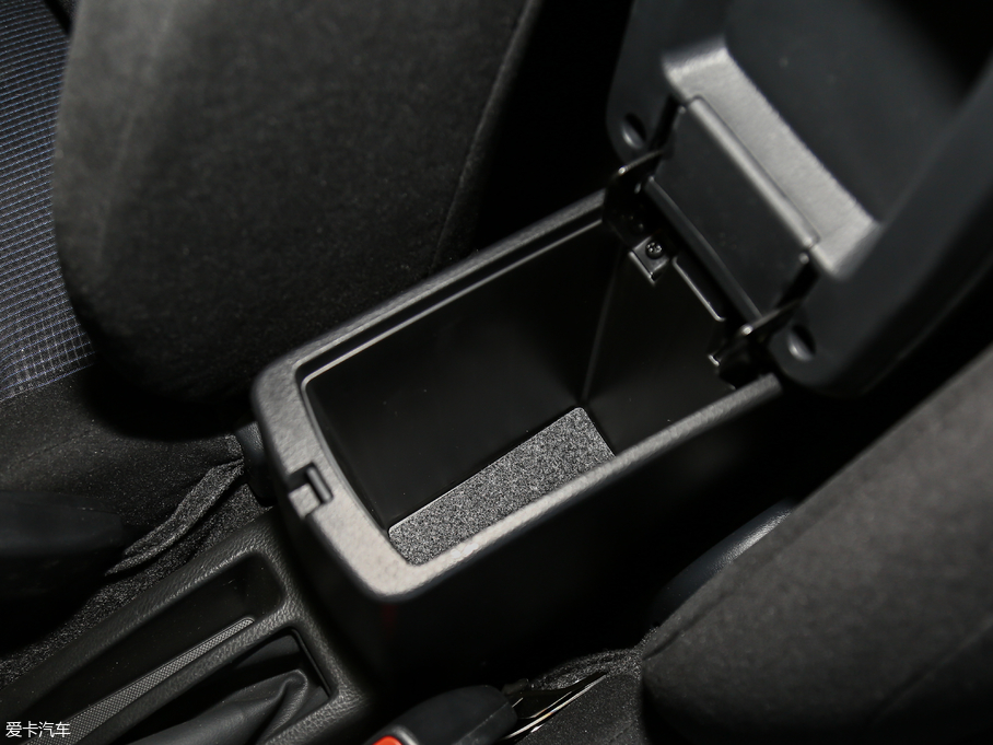 2018YARiS L  1.5E CVT܊