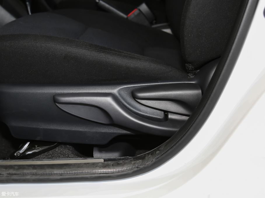 2018YARiS L  1.5E CVT܊