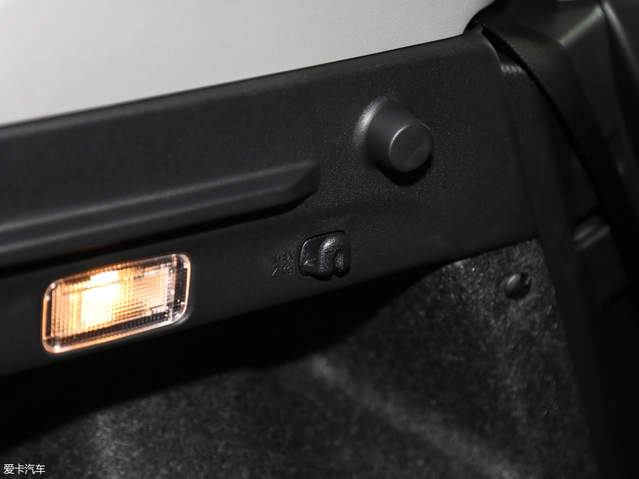 2018YARiS L  1.5E CVT܊