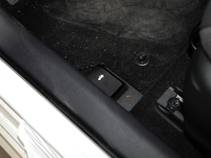 2019p 1.8H Ƽ VI п؅^