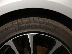 2019185T CVT\Ӱ VI ݆̥Ʒ