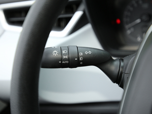 2019185T CVT\Ӱ VI п؅^