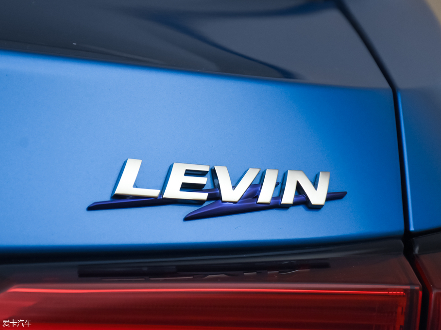 2019pE+ pE+ 1.8PH GS Ӣ촰