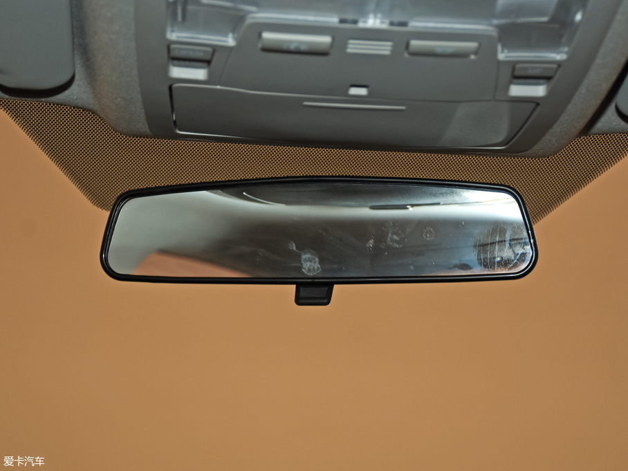 2019pE+ pE+ 1.8PH GS Ӣ촰