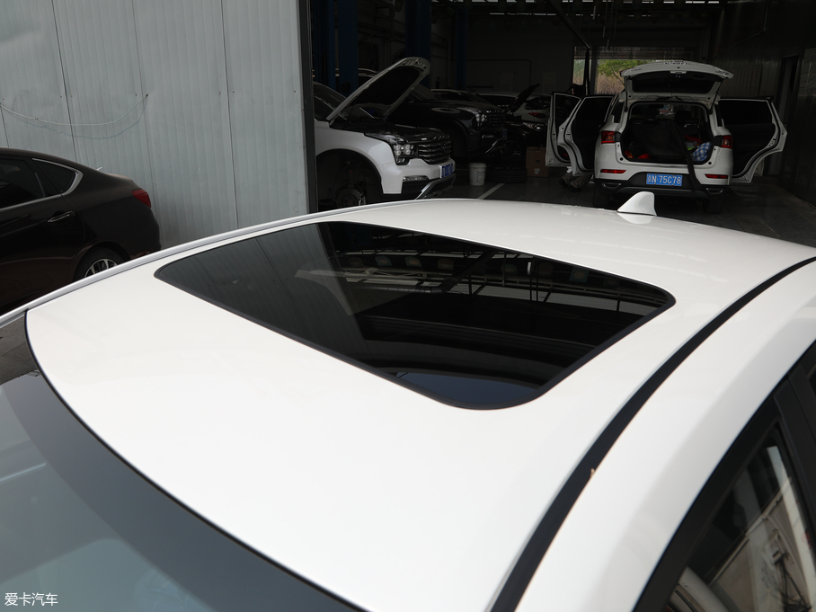 2019pE+ pE+ 1.8PH GS Ӣ촰