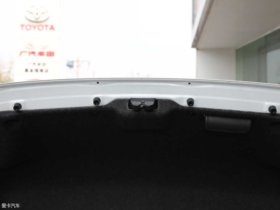 2019pE+ pE+ 1.8PH GS Ӣ촰