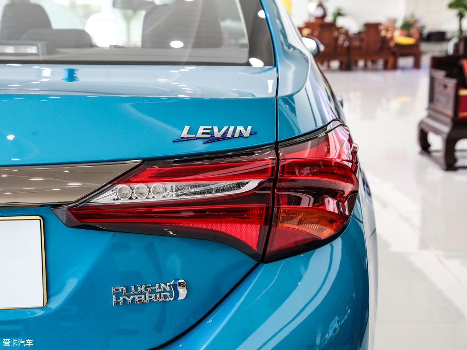 2019pE+ pE+ 1.8PH GS Ӣ촰